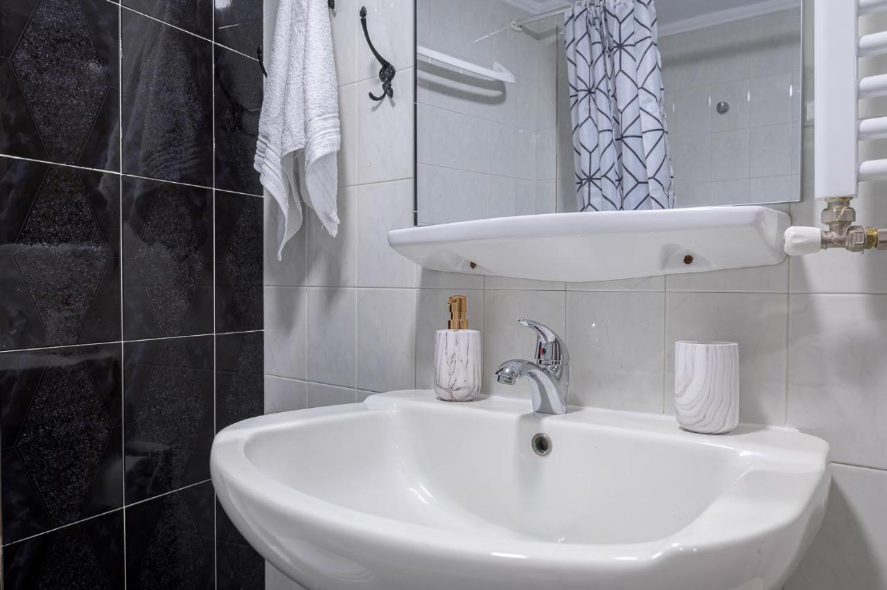 Deluxe Central 2 Bdr Apartment Alexandroúpoli Eksteriør bilde